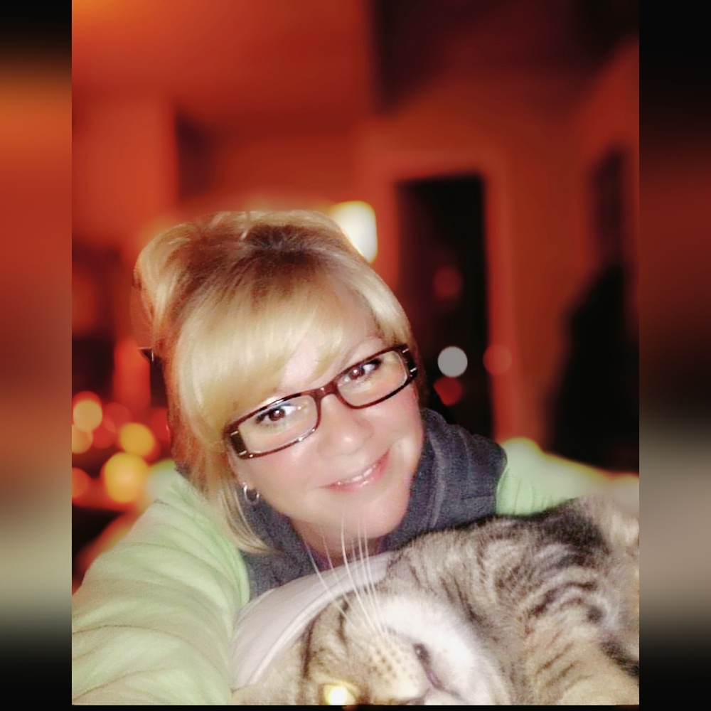 Meet your Posher, Heather c.
